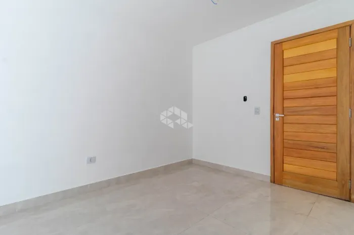 APARTAMENTO COM QUINTAL EM CONDOMÍNIO com Vista para a Serra da Cantareira
