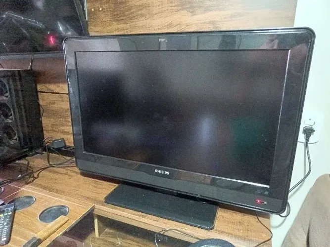 Vendo TV Philips 32" LCD (Modelo 32PFL3403/78)