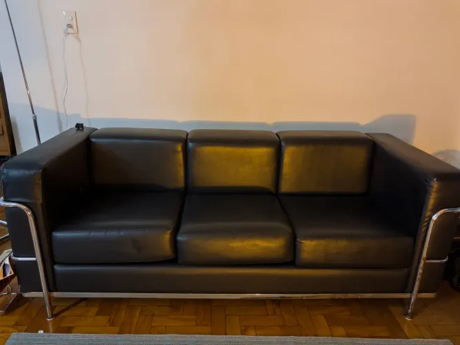 sofá de couro preto - le corbusier