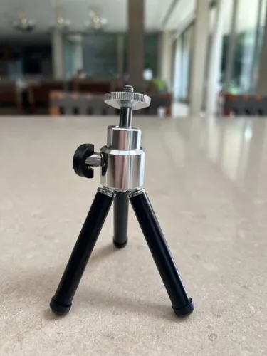 Mini Tripé de Mesa para Câmeras Alumínio Telescópico Cabeça Esfera Articulada 1/4