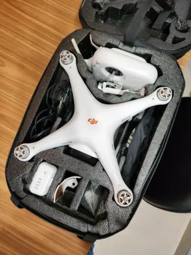 DRONE DJI PHANTOM 3 STANDARD (USADO) 