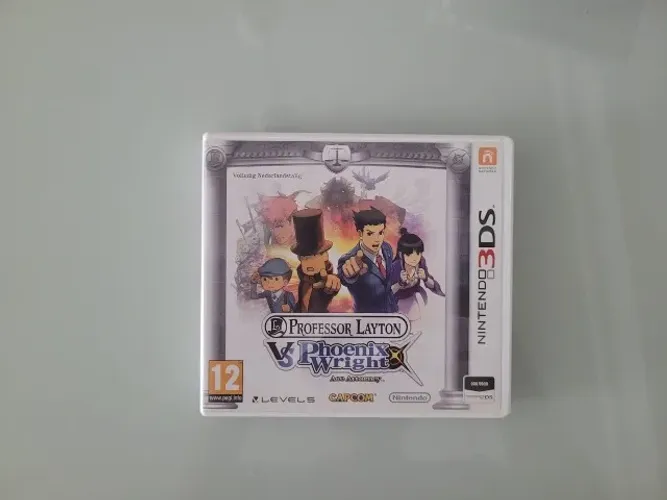 professor layton vs phoenix wright (eur)