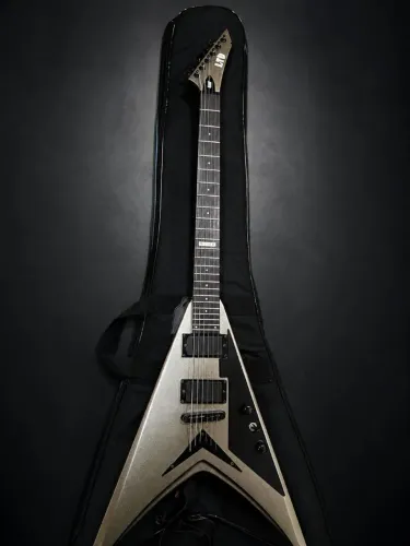 Guitarra flying v