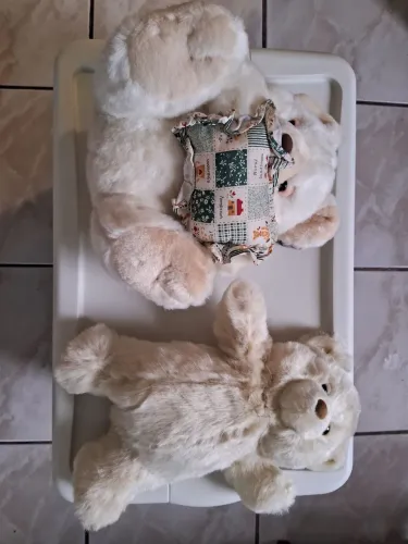 Pelúcias Urso com Travesseiro (27cm) e Dorminhoco (33cm) vendo separado R$ 60,00 cada