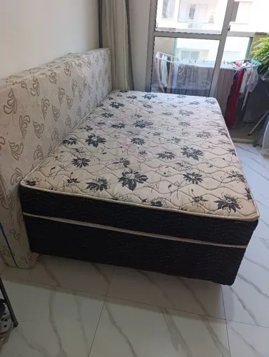 Cama solteirão 