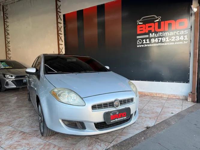 Fiat Bravo Absolute Dualogic 1.8 Flex 16V 5P 2011