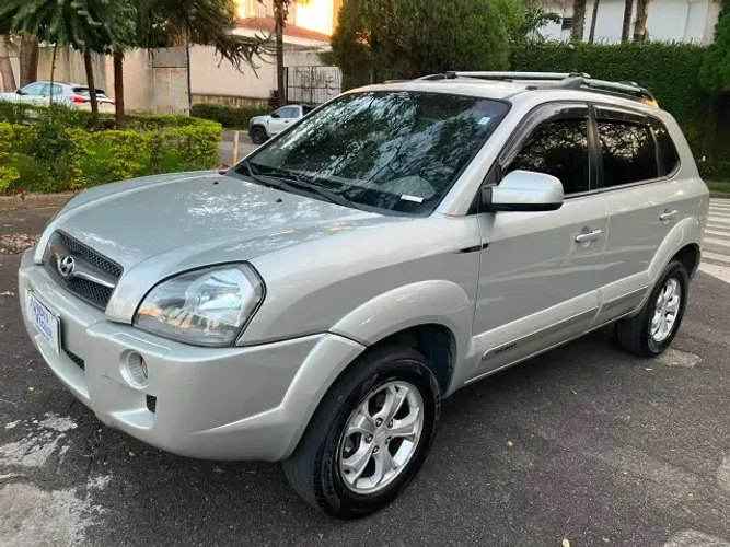 Hyundai Tucson 2.0 16V Aut. 2012