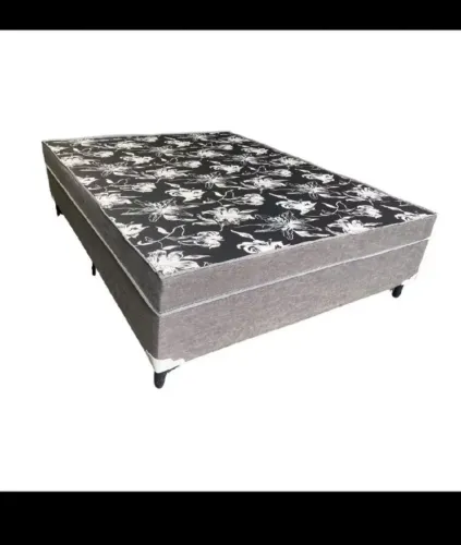 Cama box de casal conjugado
