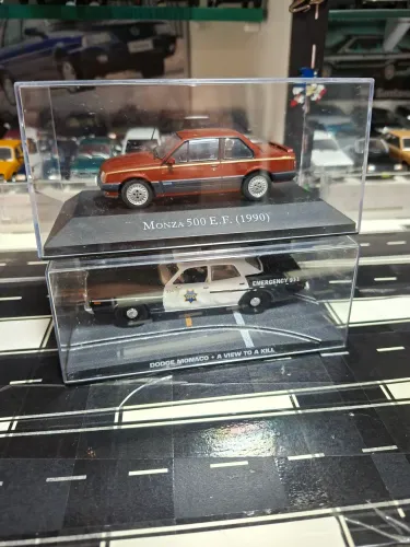 Miniaturas Monza E Dodge 007 1/43.