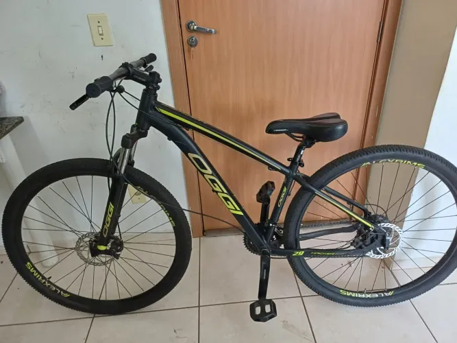 Bicicleta Oggi Hacker Sport