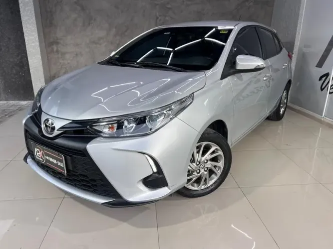 Toyota Yaris Live 1.3 Flex 16V 5P AUT 2023