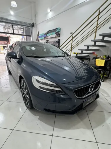 Volvo V40 T-4 Momentum 2.0 Aut. 2019
