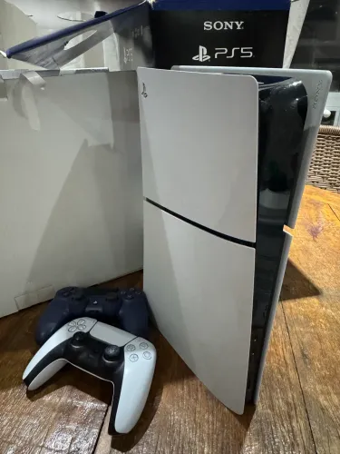 Ps5 slim 1tb 2 controle