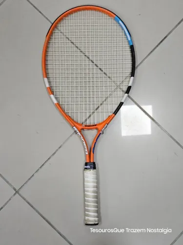 Raquete Babolat Comet 125 - 222 gramas
