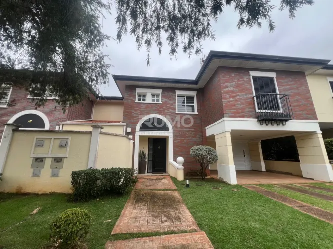 Casa no condomínio Casas Inglesas Garden Hill