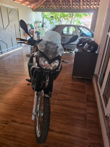 Tenere 250
