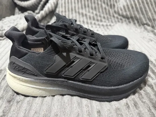 Tênis Adidas Ultraboost 5 Y-3 - tamanho 41