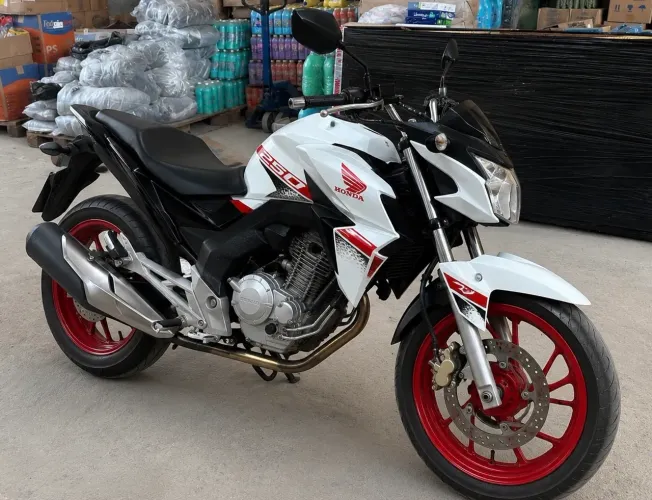 Honda Twister 250 Ano 2022