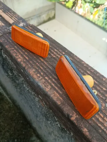 Par de pisca repetidor de seta de paralama Fiat Tempra SW
