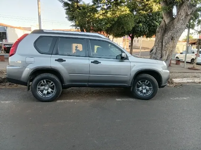 Nissan X-Trail SE 2.0 16V 138cv Aut. 2009