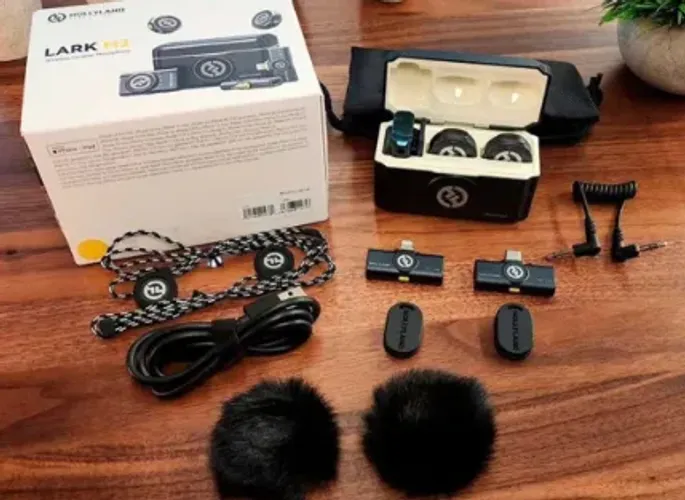 Microfone de Lapela Hollyland Lark M2 Combo