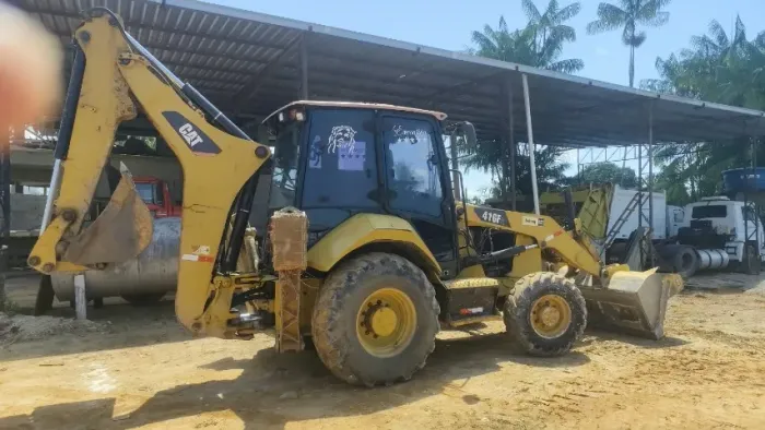 Retroescavadeira 416f2 2020