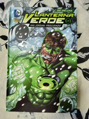 Lanterna Verde Hal Jordan Procurado DC DELUXE