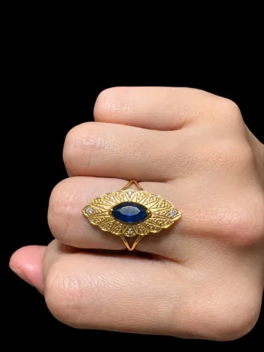 Anel marquise ouro 18k