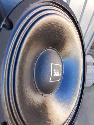Médio 12" JBL 