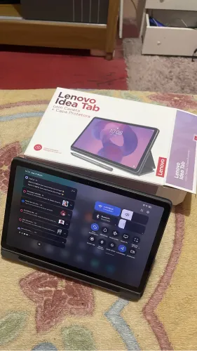 Vede-se tablet