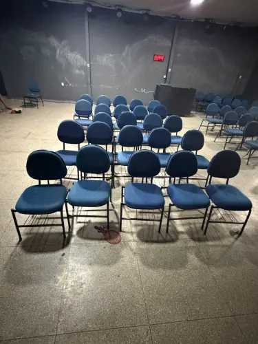 Cadeiras estofadas