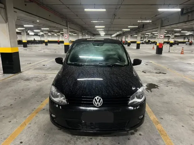 Volkswagen Fox 1.0 MI Total Flex 8V 3P 2011