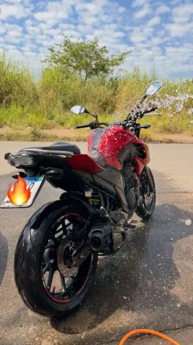 FZ25 250 ABS 2022 | Excelente Estado | Pronta para Rodar