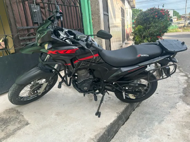 Honda XRE 190 /2023 ou troco em casa e dou voltada dependendo