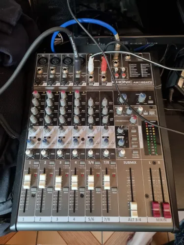Mesa de som Phonic
