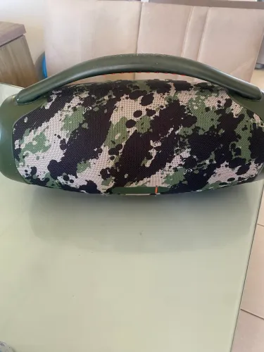 BOMBOX 3