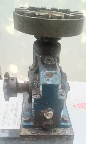 Redutor para máquina industrial 