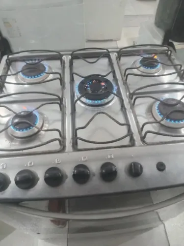 Lindo fogão Electrolux 5 bocas