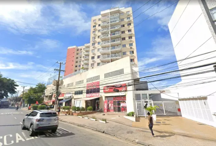 Apartamento de 2 quartos com suíte em Cascadura