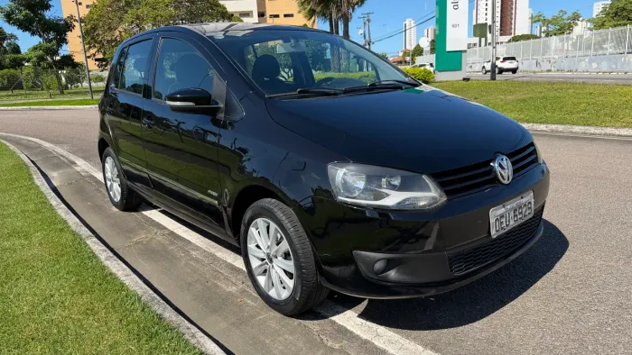 Volkswagen Fox Prime/higli. 1.6 Total Flex 8V 5P 2012