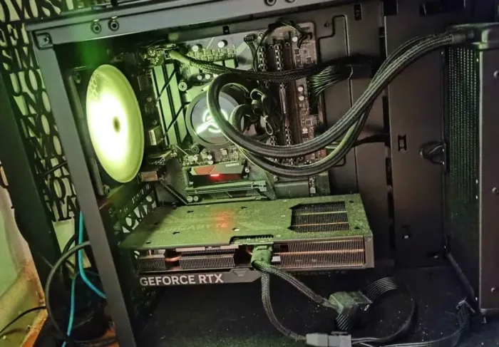 GeForce 4070 RTX Super 12gb