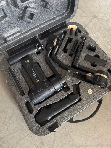 Zhiyun Crane 3s - Zhiyun Crane 3S - Estabilizador Profissional para Câmeras