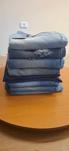  Calças Jeans Novas com Etiquetas Multimarcas 8 Unidades