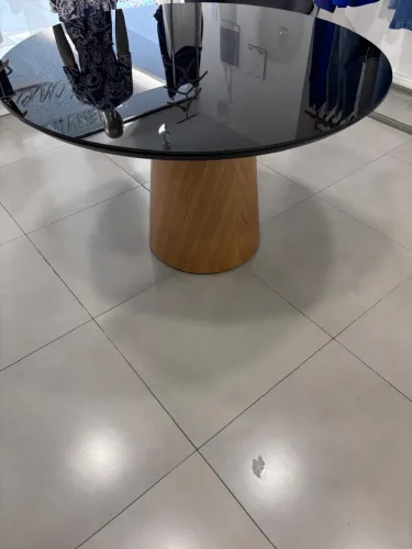 Vendo linda mesa