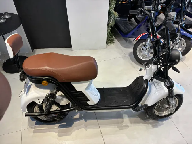 Autopropelido 2000w
