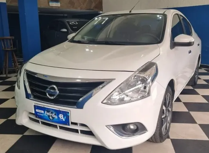 Nissan Versa SL 1.6 16V Flexstart 4P Aut. 2017
