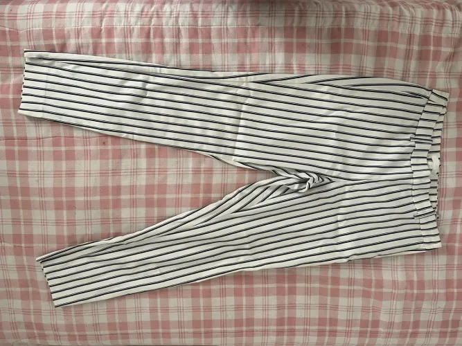 Calça listrada H&M 36