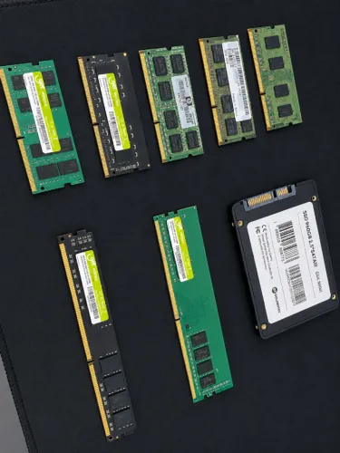 Memórias DDR3/DDR4 e SSD 960GB | Desktop e Notebook