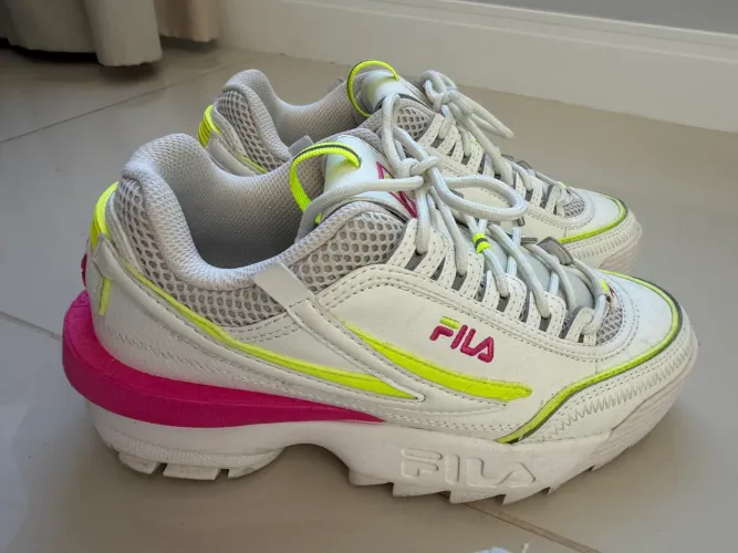 FILA branco, rosa pink e amarelo/verde neon - TAM 38