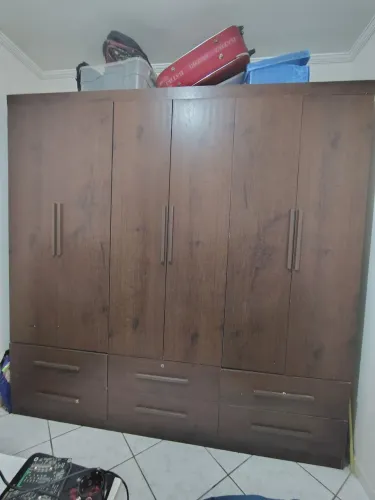 Troca Guarda roupa casal 8 portas por cômoda ou guarda roupa solteiro 
